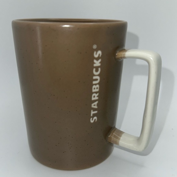 Starbucks Etched 12 Ounce 2016 Brown and Cream Dipped Coffee Mug - Picture 1 of 7
